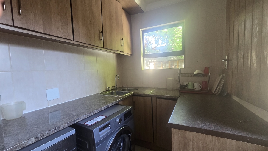 3 Bedroom Property for Sale in Garsfontein Gauteng
