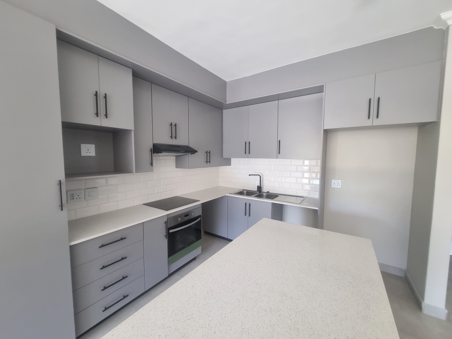 To Let 2 Bedroom Property for Rent in Baileys Muckleneuk Gauteng