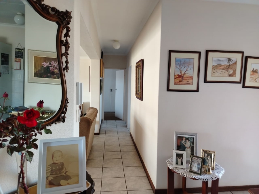 2 Bedroom Property for Sale in Three Rivers East Gauteng