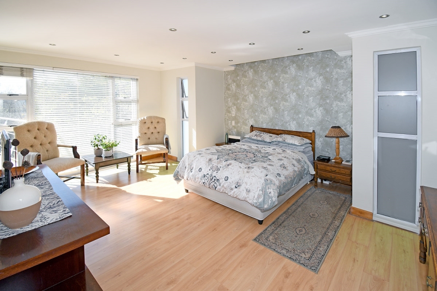 4 Bedroom Property for Sale in Beverley Gauteng