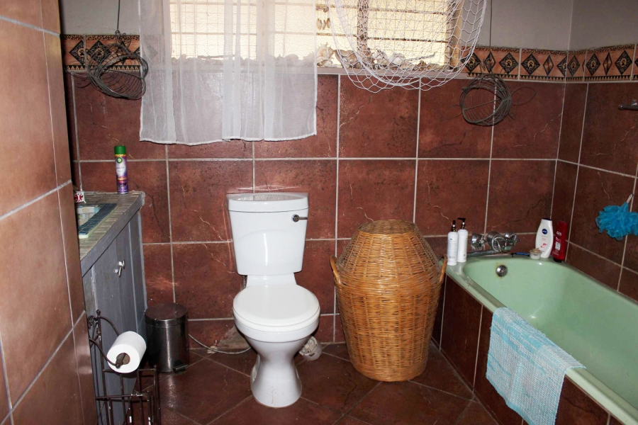 12 Bedroom Property for Sale in Swacina Park A H Gauteng