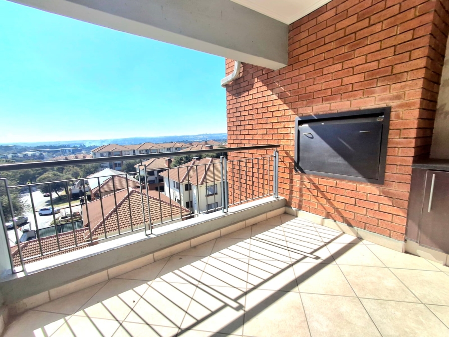2 Bedroom Property for Sale in Greenstone Hill Gauteng