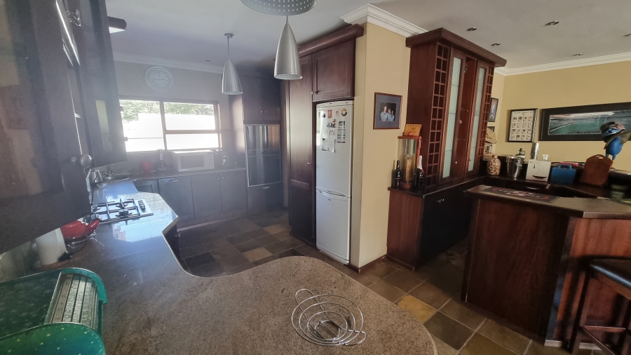 3 Bedroom Property for Sale in Silver Lakes Golf Estate Gauteng