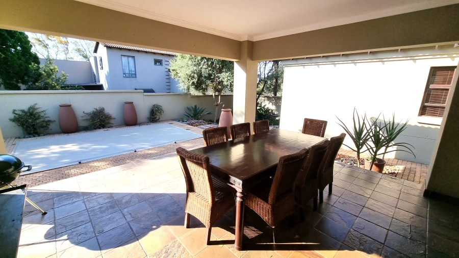 3 Bedroom Property for Sale in Silver Lakes Golf Estate Gauteng
