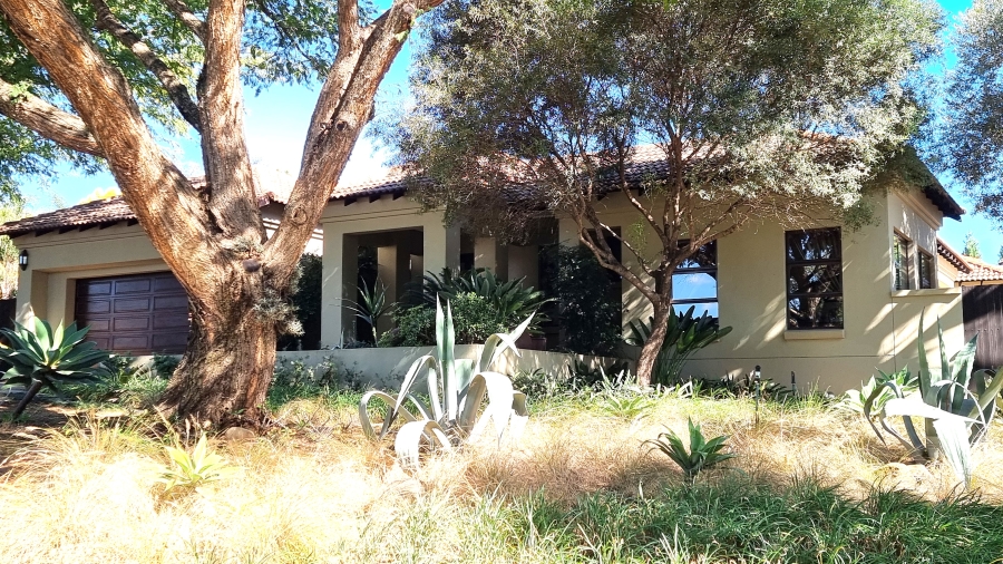 3 Bedroom Property for Sale in Silver Lakes Golf Estate Gauteng