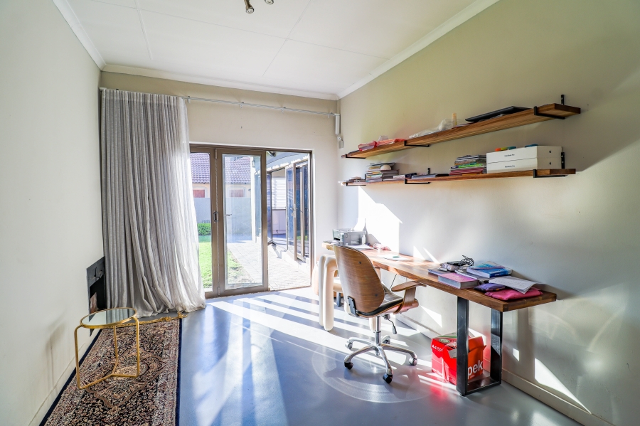 3 Bedroom Property for Sale in Thatchfield Estate Gauteng