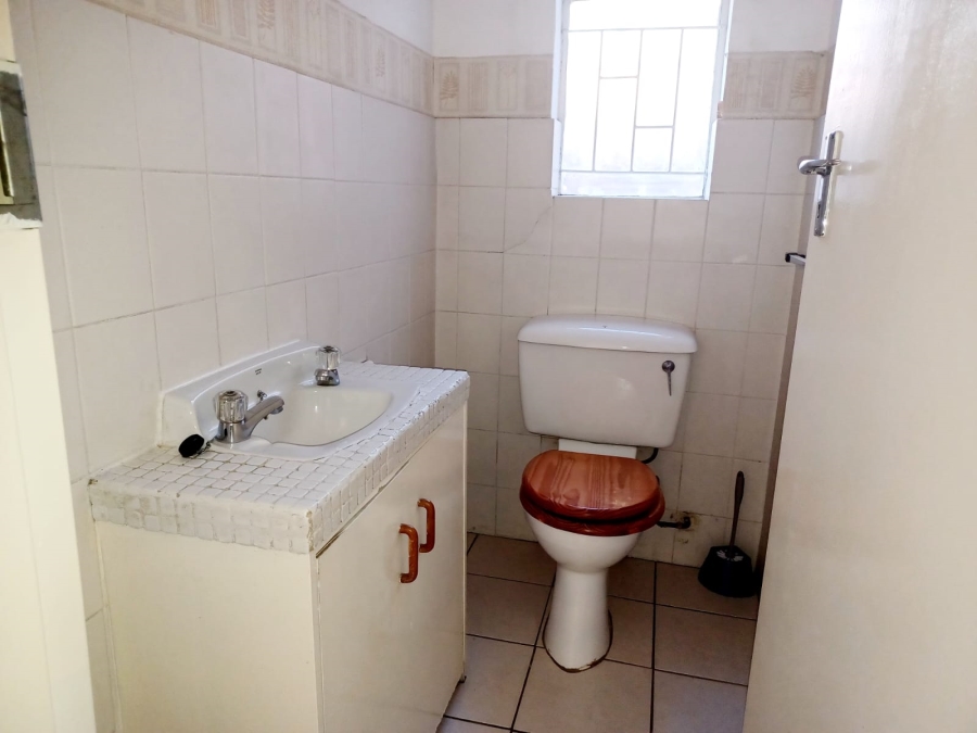 2 Bedroom Property for Sale in Windsor West Gauteng