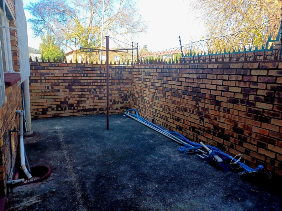 2 Bedroom Property for Sale in Windsor West Gauteng
