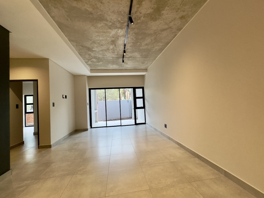 To Let 2 Bedroom Property for Rent in Waterkloof Gauteng