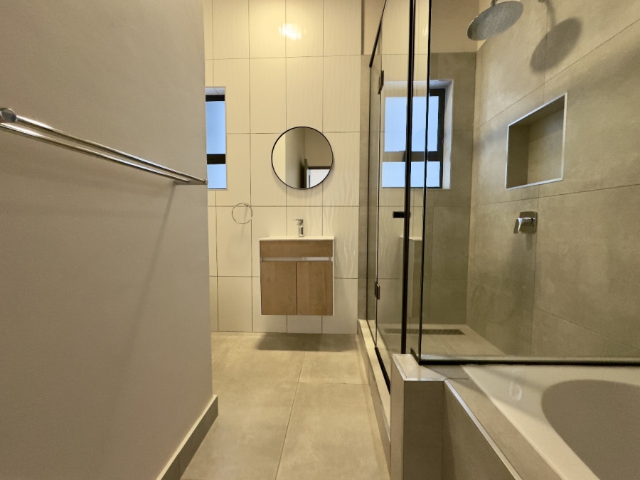 To Let 2 Bedroom Property for Rent in Waterkloof Gauteng