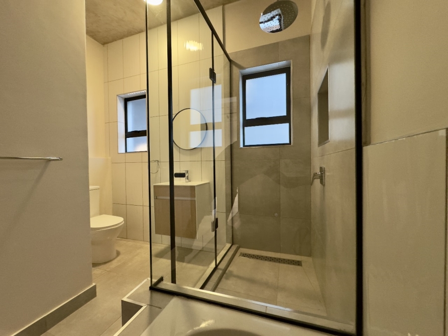 To Let 2 Bedroom Property for Rent in Waterkloof Gauteng