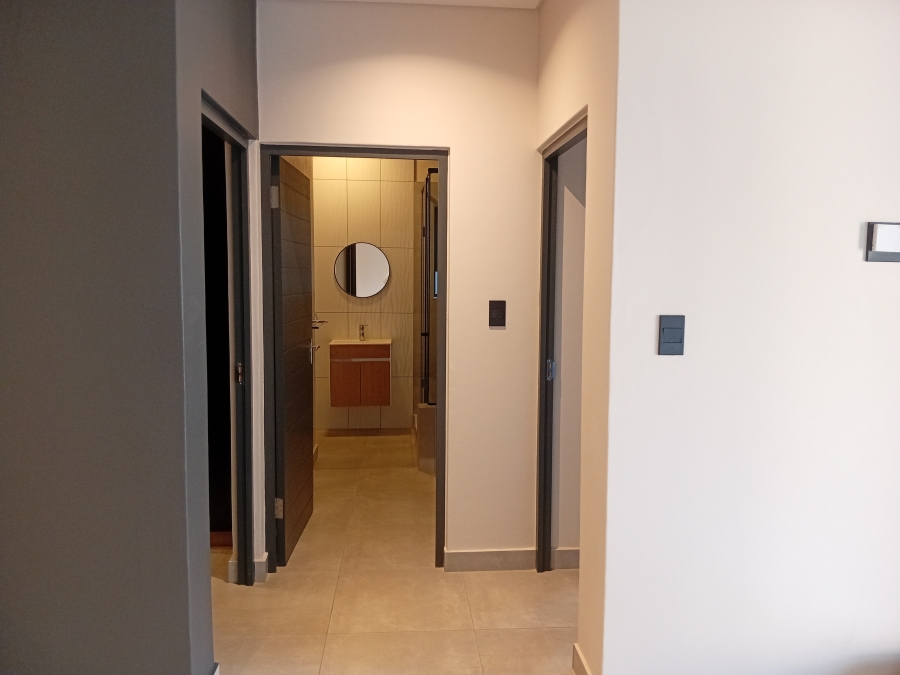 To Let 2 Bedroom Property for Rent in Waterkloof Gauteng