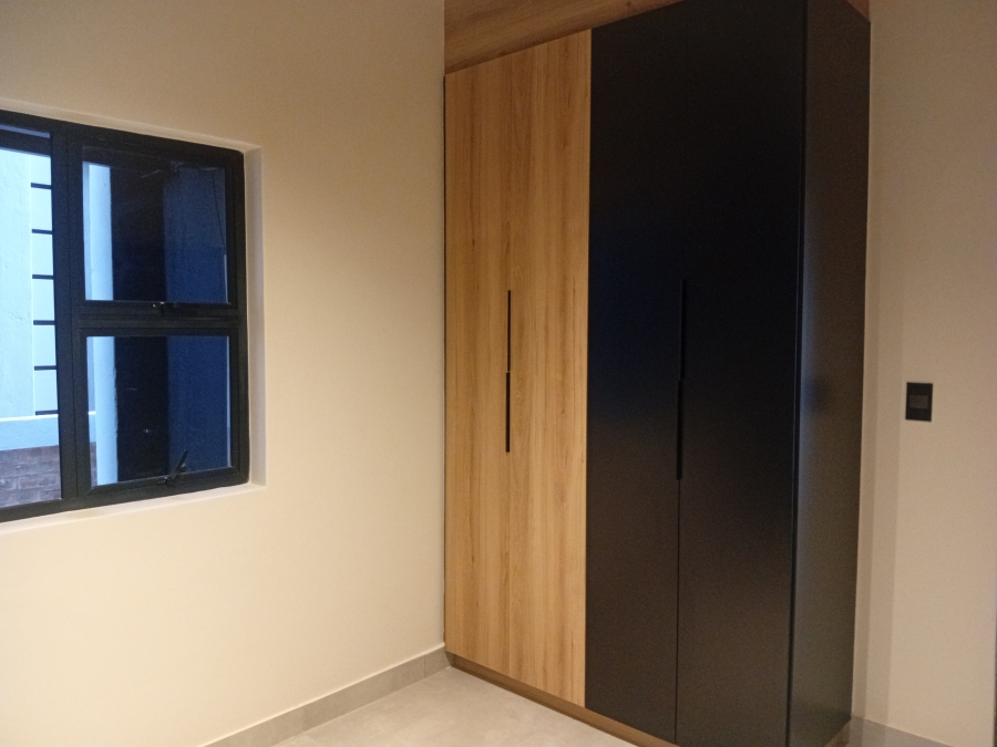 To Let 2 Bedroom Property for Rent in Waterkloof Gauteng