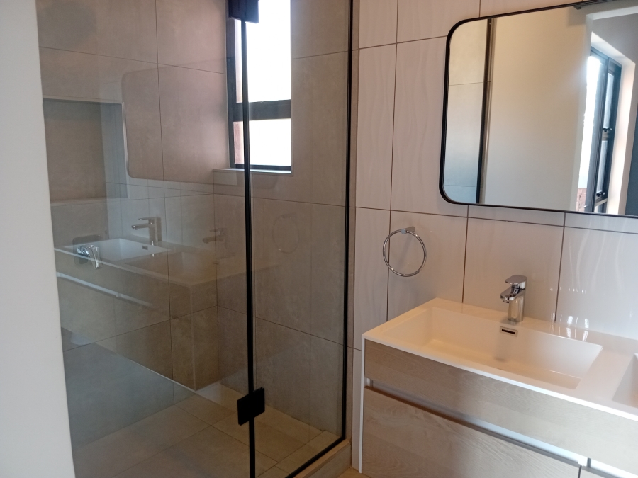 To Let 2 Bedroom Property for Rent in Waterkloof Gauteng
