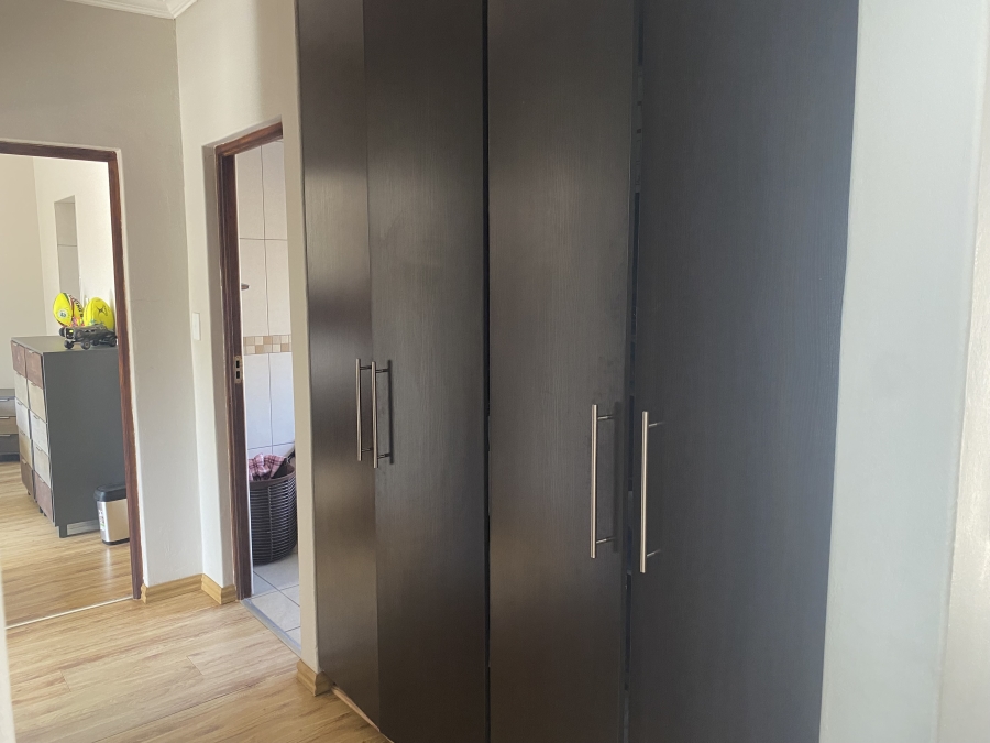 4 Bedroom Property for Sale in Olympus AH Gauteng