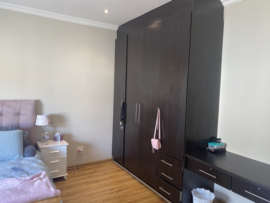 4 Bedroom Property for Sale in Olympus AH Gauteng