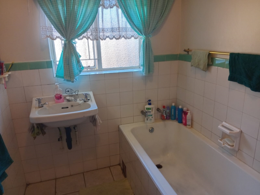 3 Bedroom Property for Sale in Florentia Gauteng