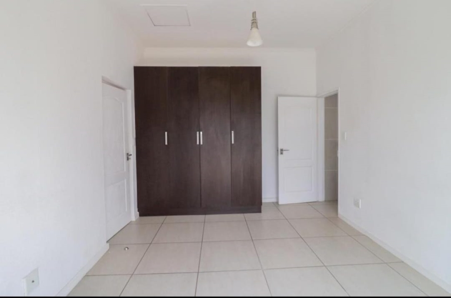 To Let 1 Bedroom Property for Rent in Greenstone Hill Gauteng