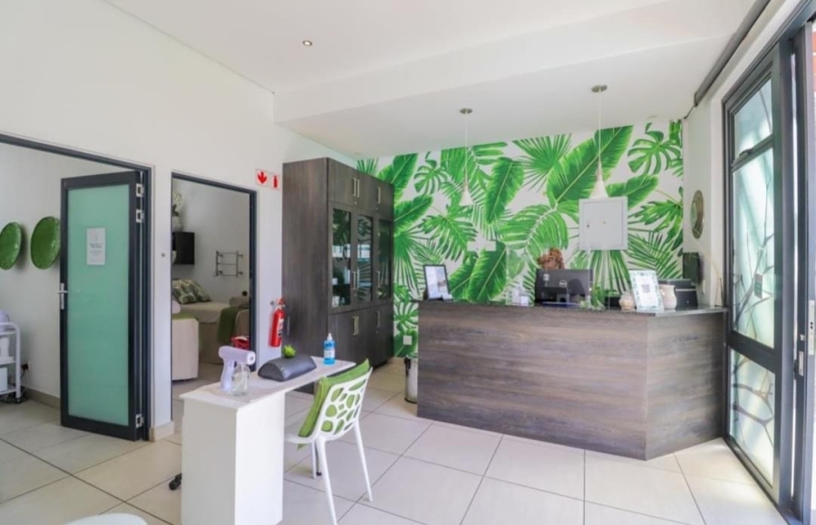 To Let 1 Bedroom Property for Rent in Greenstone Hill Gauteng