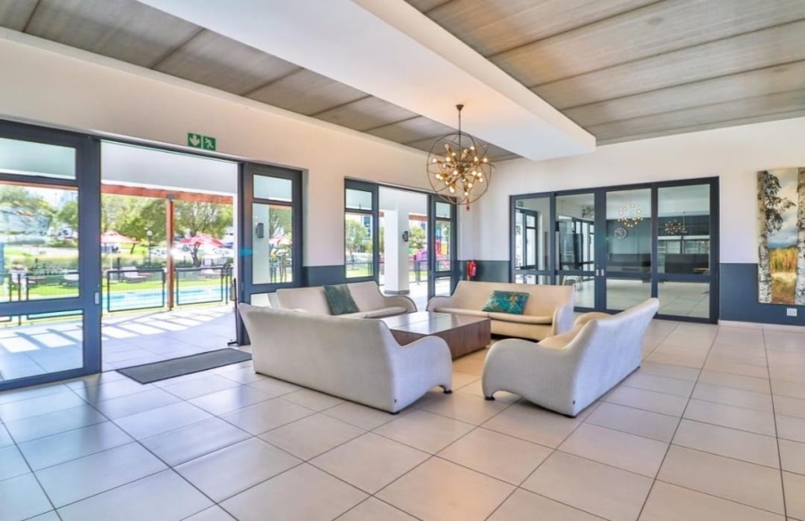 To Let 1 Bedroom Property for Rent in Greenstone Hill Gauteng