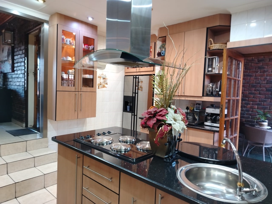 4 Bedroom Property for Sale in Meyerton Ext 6 Gauteng