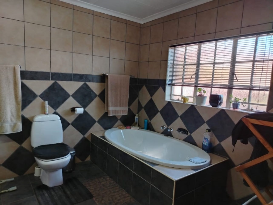 4 Bedroom Property for Sale in Meyerton Ext 6 Gauteng
