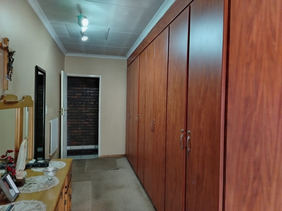 4 Bedroom Property for Sale in Meyerton Ext 6 Gauteng