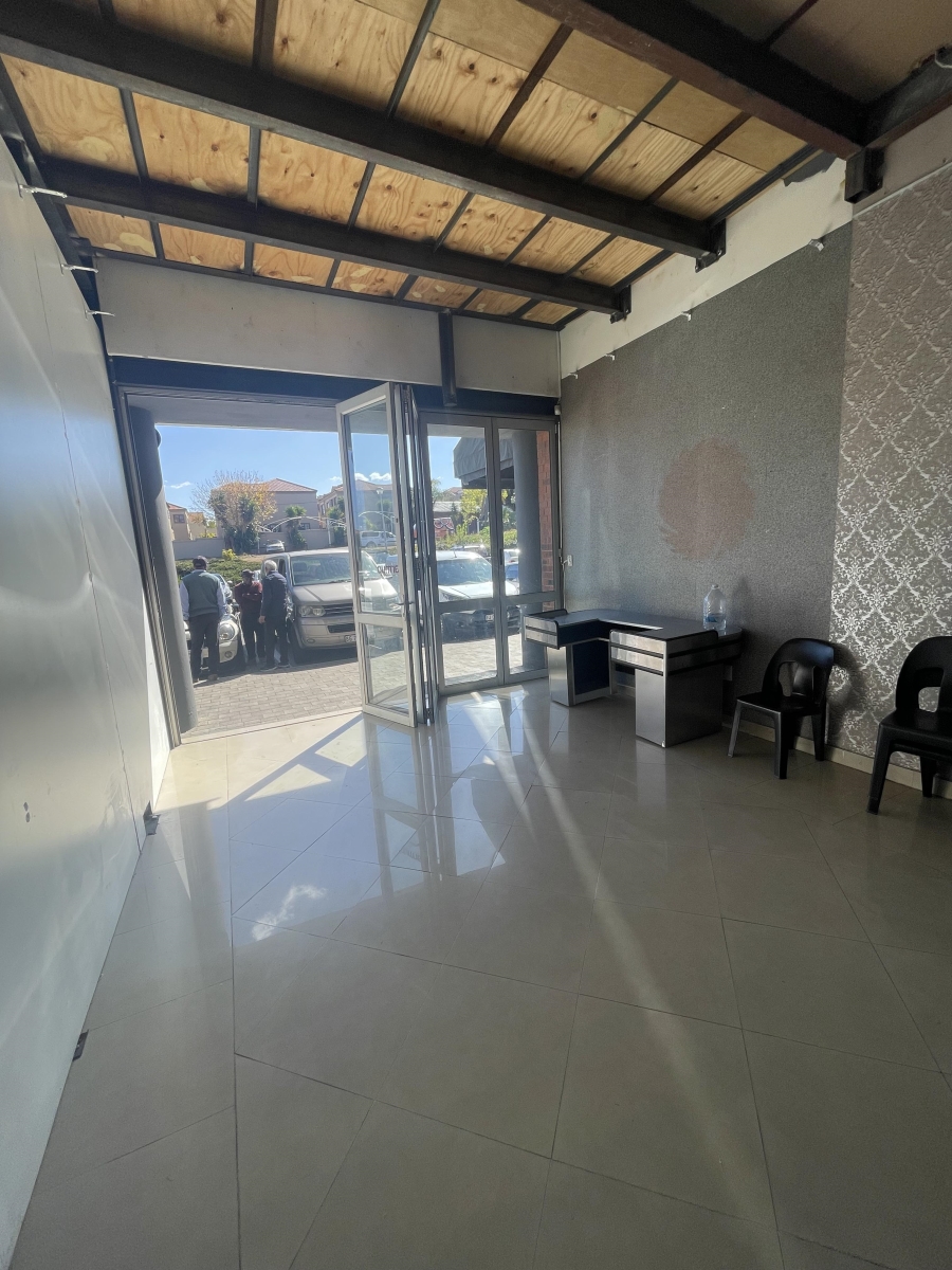 To Let commercial Property for Rent in Fourways Gauteng