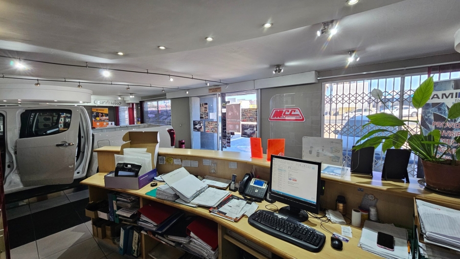 Commercial Property for Sale in Jansenpark Gauteng