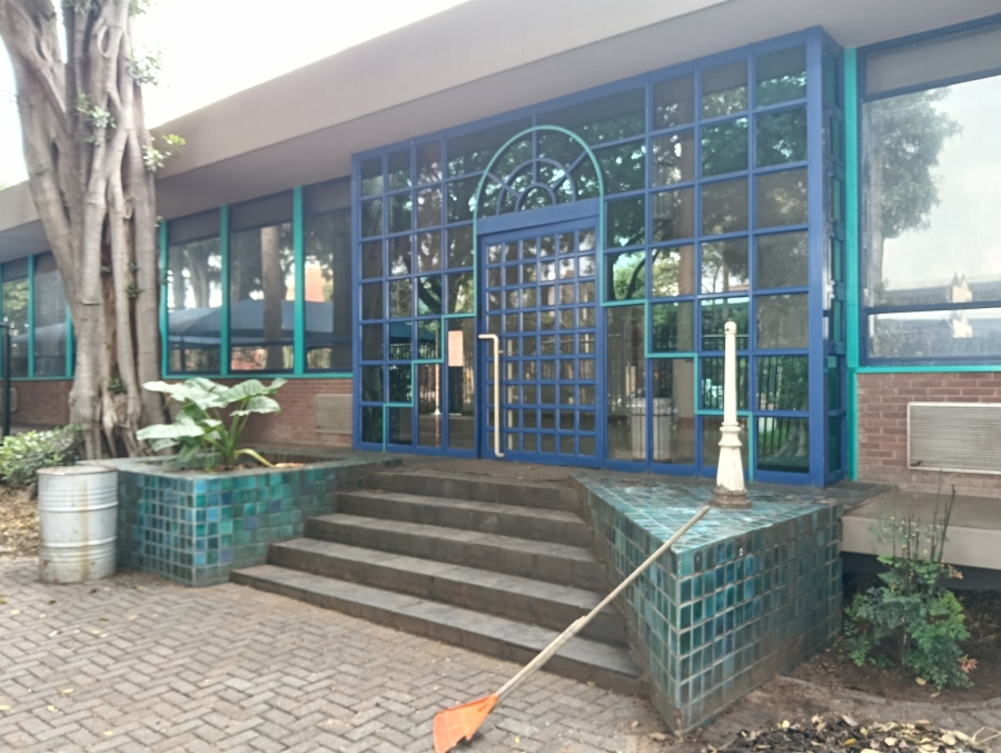 Commercial Property for Sale in Koedoespoort Industrial Gauteng