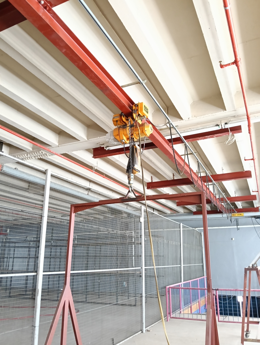 Commercial Property for Sale in Koedoespoort Industrial Gauteng