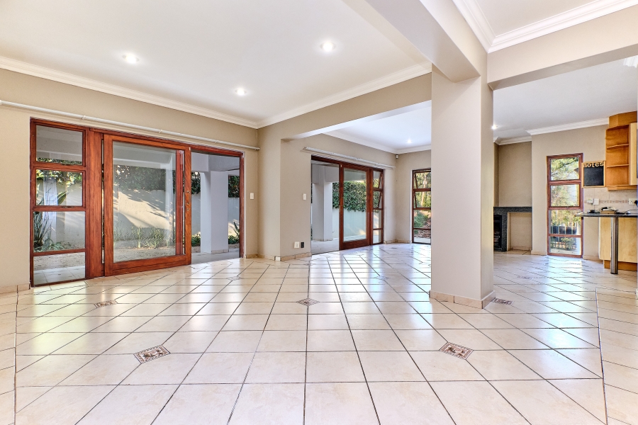 To Let 4 Bedroom Property for Rent in Kyalami Estates Gauteng