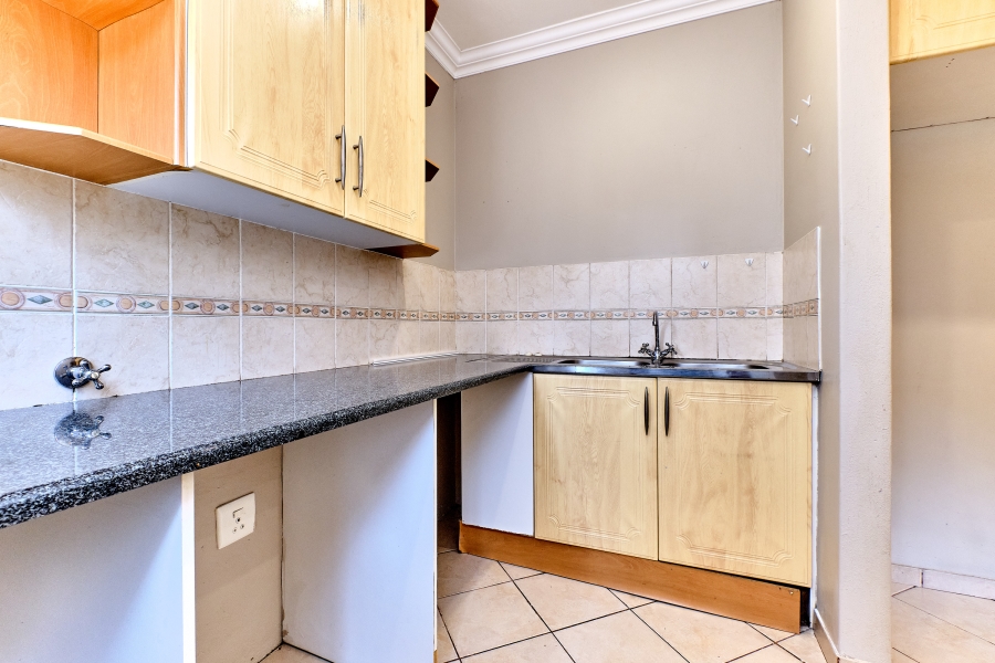 To Let 4 Bedroom Property for Rent in Kyalami Estates Gauteng