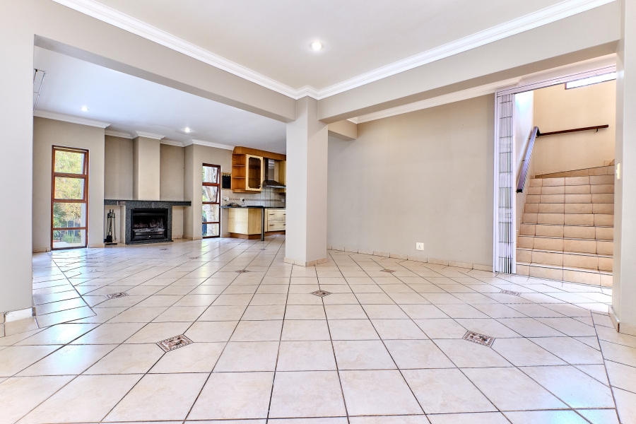 To Let 4 Bedroom Property for Rent in Kyalami Estates Gauteng