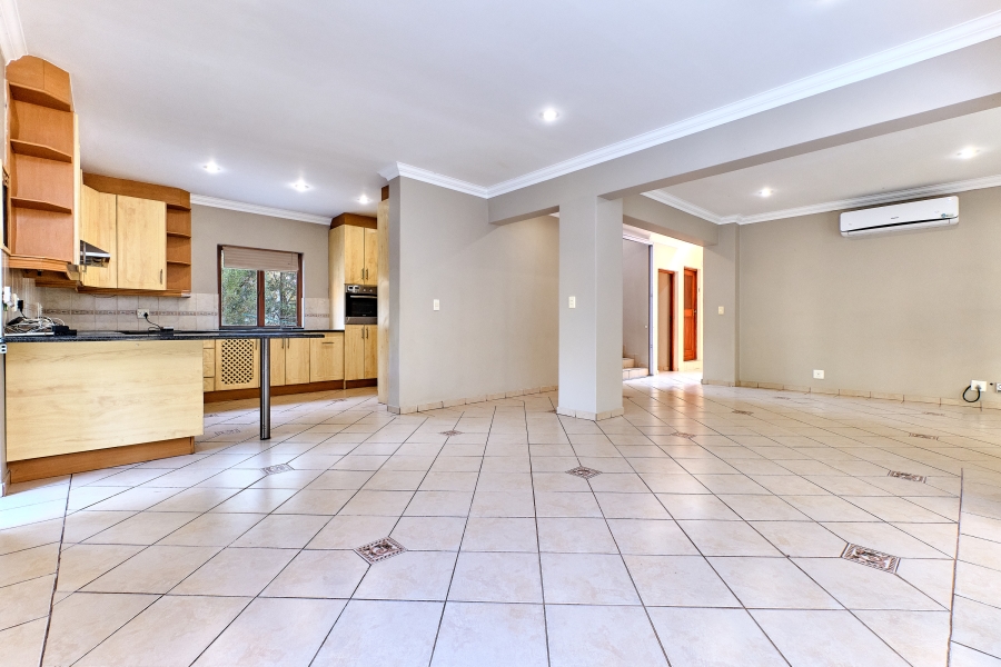 To Let 4 Bedroom Property for Rent in Kyalami Estates Gauteng