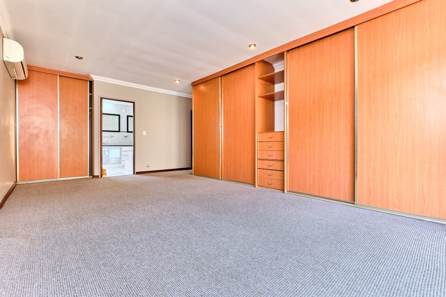 To Let 4 Bedroom Property for Rent in Kyalami Estates Gauteng