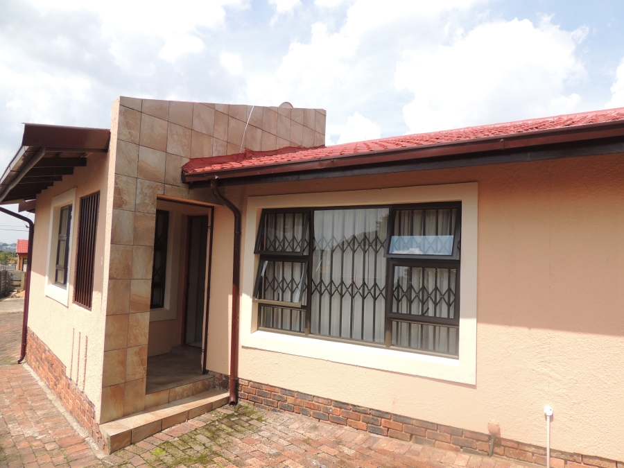 3 Bedroom Property for Sale in Elandspark Gauteng