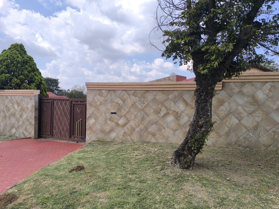 3 Bedroom Property for Sale in Elandspark Gauteng