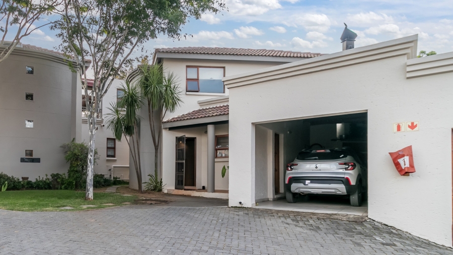 3 Bedroom Property for Sale in Boskruin Gauteng