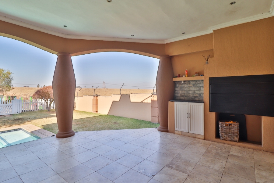 4 Bedroom Property for Sale in Clearwater Flyfishing Estate Gauteng