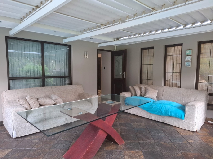 4 Bedroom Property for Sale in Unitas Park Gauteng