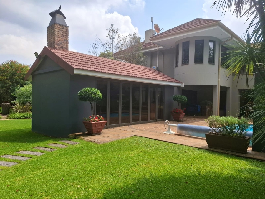 4 Bedroom Property for Sale in Unitas Park Gauteng