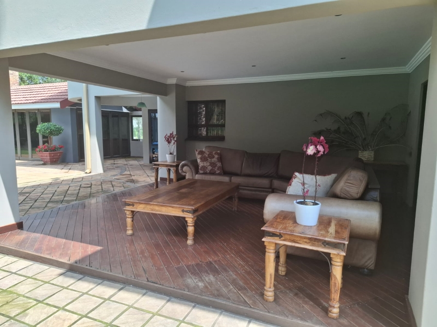4 Bedroom Property for Sale in Unitas Park Gauteng