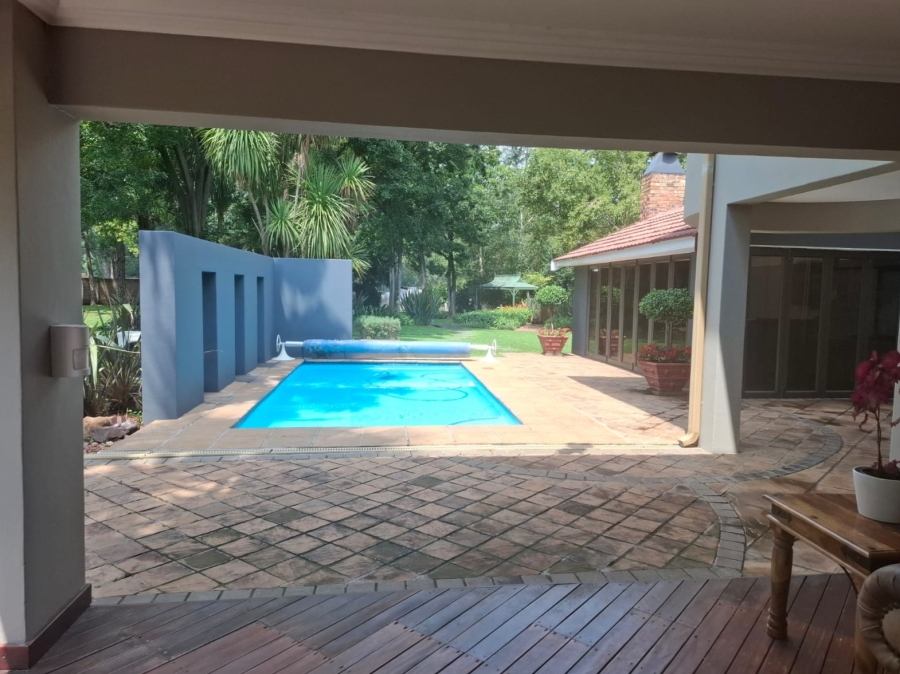 4 Bedroom Property for Sale in Unitas Park Gauteng