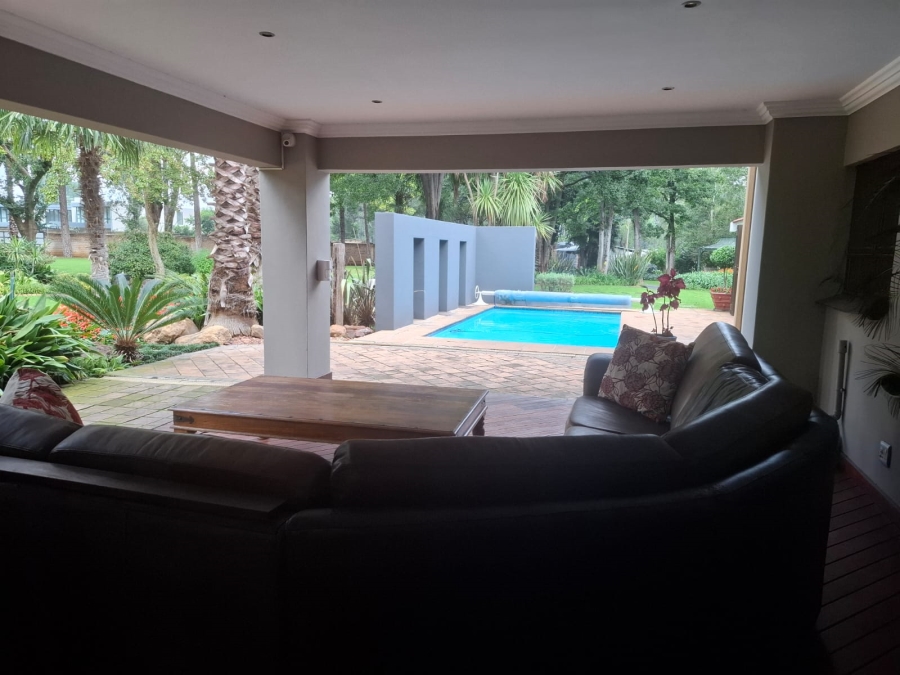 4 Bedroom Property for Sale in Unitas Park Gauteng