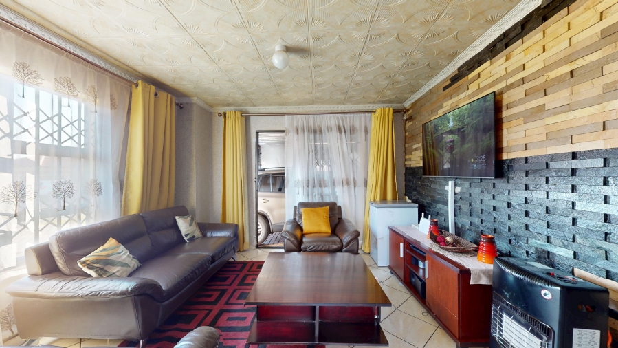 3 Bedroom Property for Sale in Dawn Park Gauteng