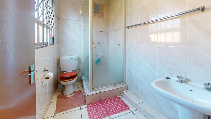 3 Bedroom Property for Sale in Dawn Park Gauteng
