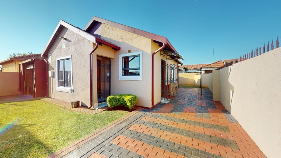 3 Bedroom Property for Sale in Dawn Park Gauteng