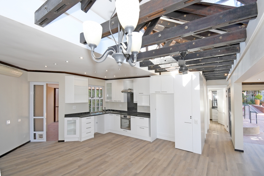 2 Bedroom Property for Sale in Craighall Park Gauteng