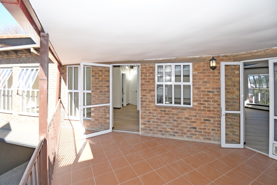 2 Bedroom Property for Sale in Craighall Park Gauteng